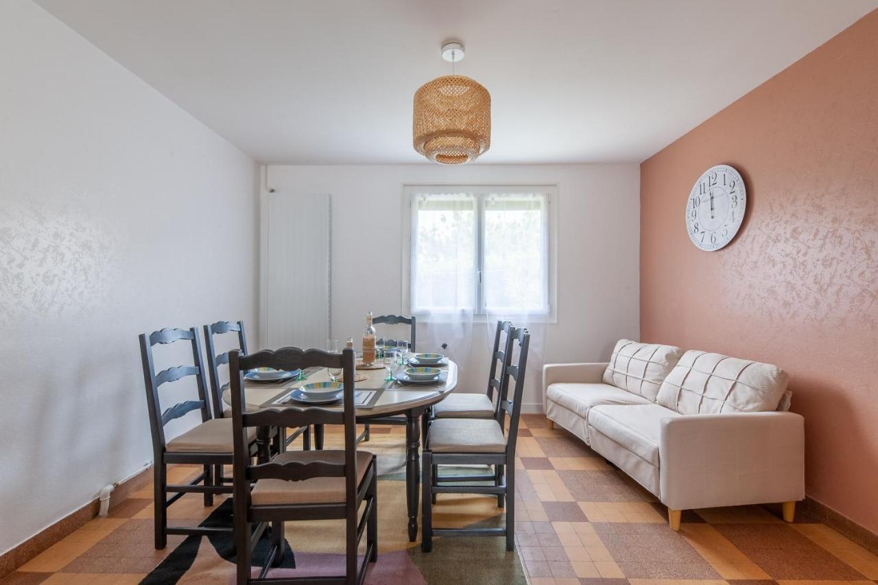 Gite Renardeau - Maison A Deux Pas Du Centre Ville Carentan Esterno foto