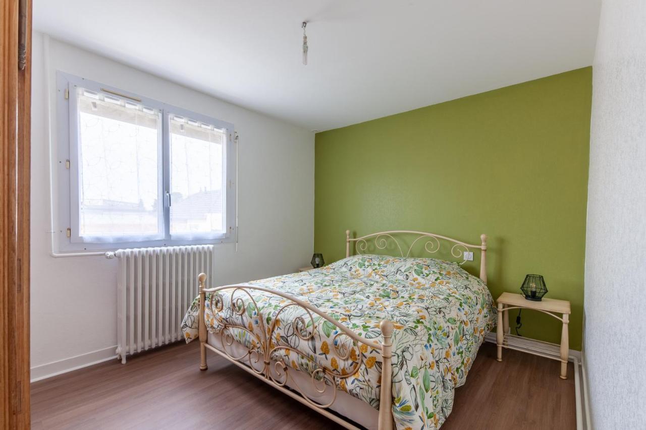 Gite Renardeau - Maison A Deux Pas Du Centre Ville Carentan Esterno foto